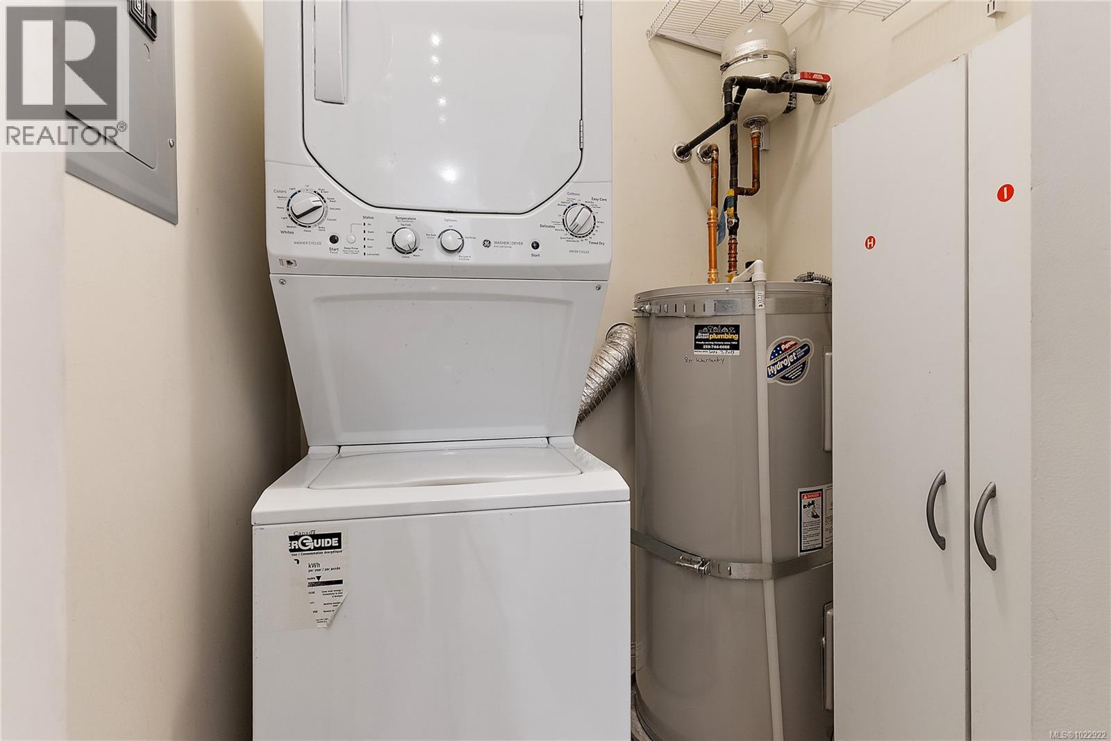 308 1550 Church Ave, Saanich, British Columbia  V8P 2H1 - Photo 22 - 1022922