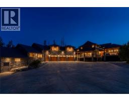 5774 Deadpine Drive, kelowna, British Columbia