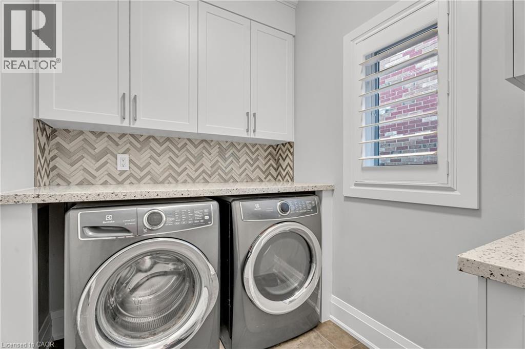 120 Davidson Boulevard, Dundas, Ontario  L9H 7M5 - Photo 8 - 40784318