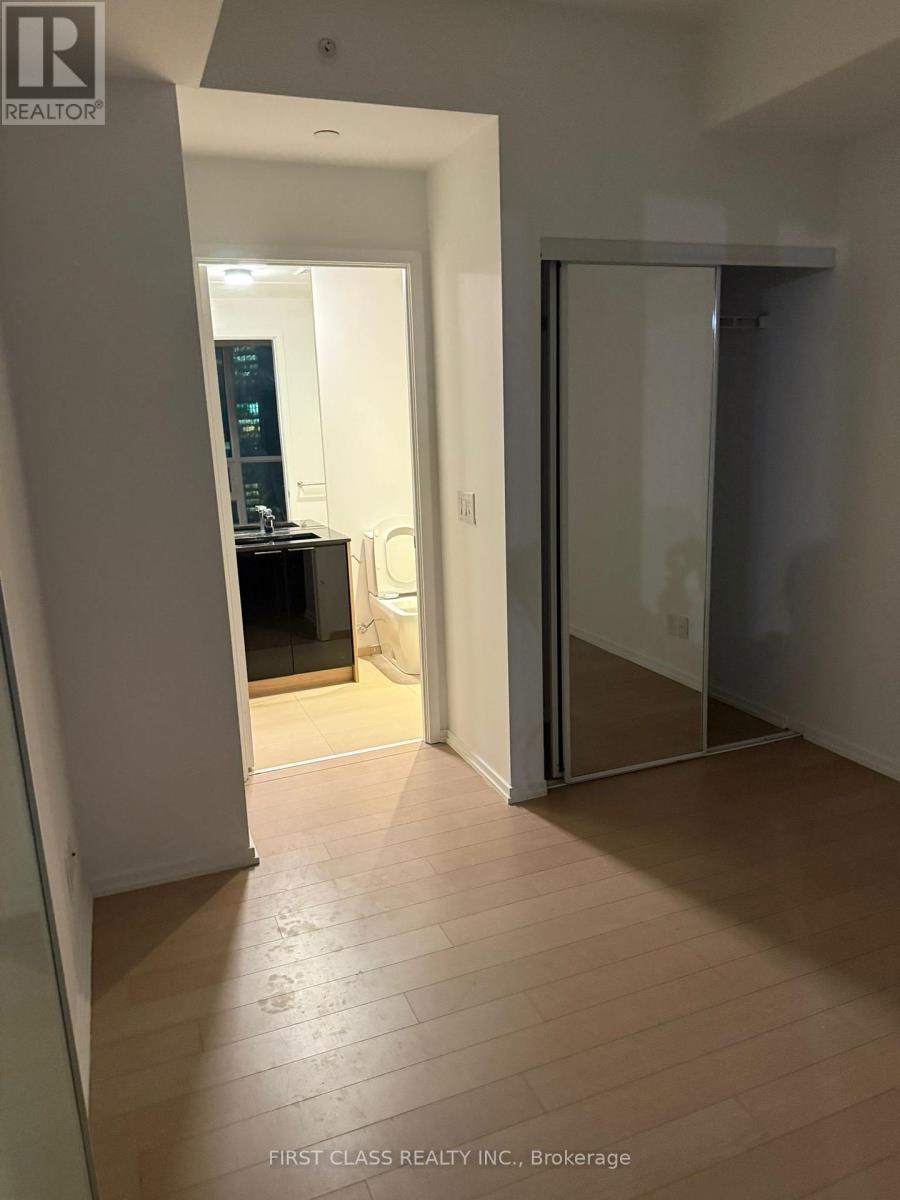 3811 - 70 Temperance Street, Toronto, Ontario  M5H 4E8 - Photo 11 - C12692820