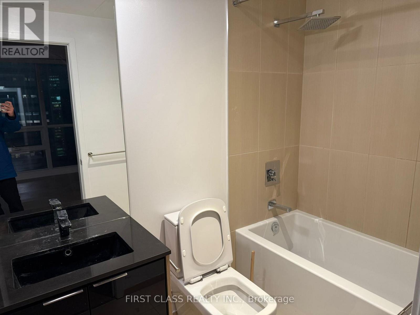 3811 - 70 Temperance Street, Toronto, Ontario  M5H 4E8 - Photo 14 - C12692820