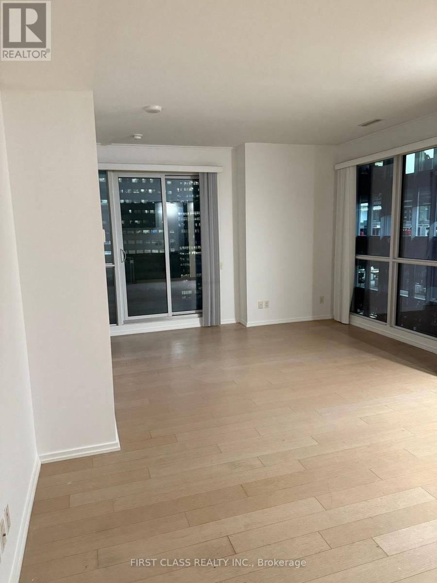 3811 - 70 Temperance Street, Toronto, Ontario  M5H 4E8 - Photo 9 - C12692820
