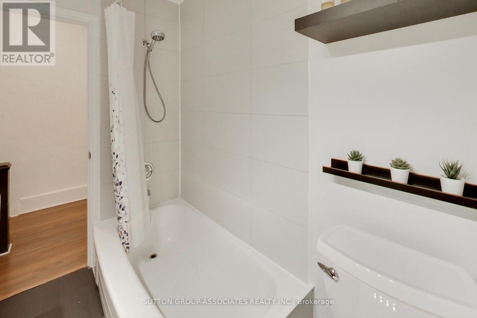 315 Atlas Avenue, Toronto, Ontario  M6C 3P8 - Photo 16 - C12692872