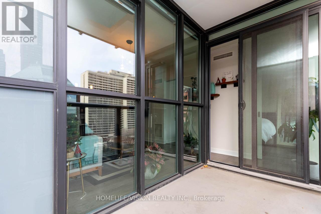 1009 - 110 Charles Street E, Toronto, Ontario  M4Y 1T5 - Photo 21 - C12692896