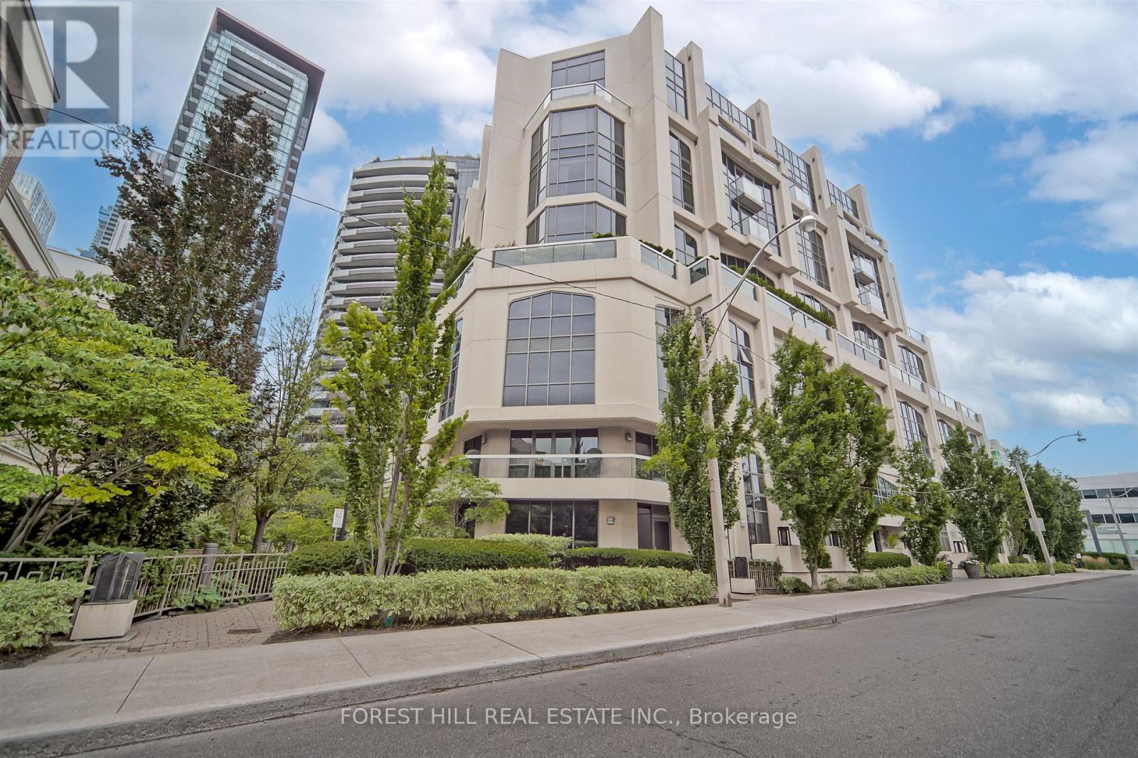 501 - 3 Mcalpine Street, Toronto, Ontario  M5R 3T5 - Photo 1 - C12692960