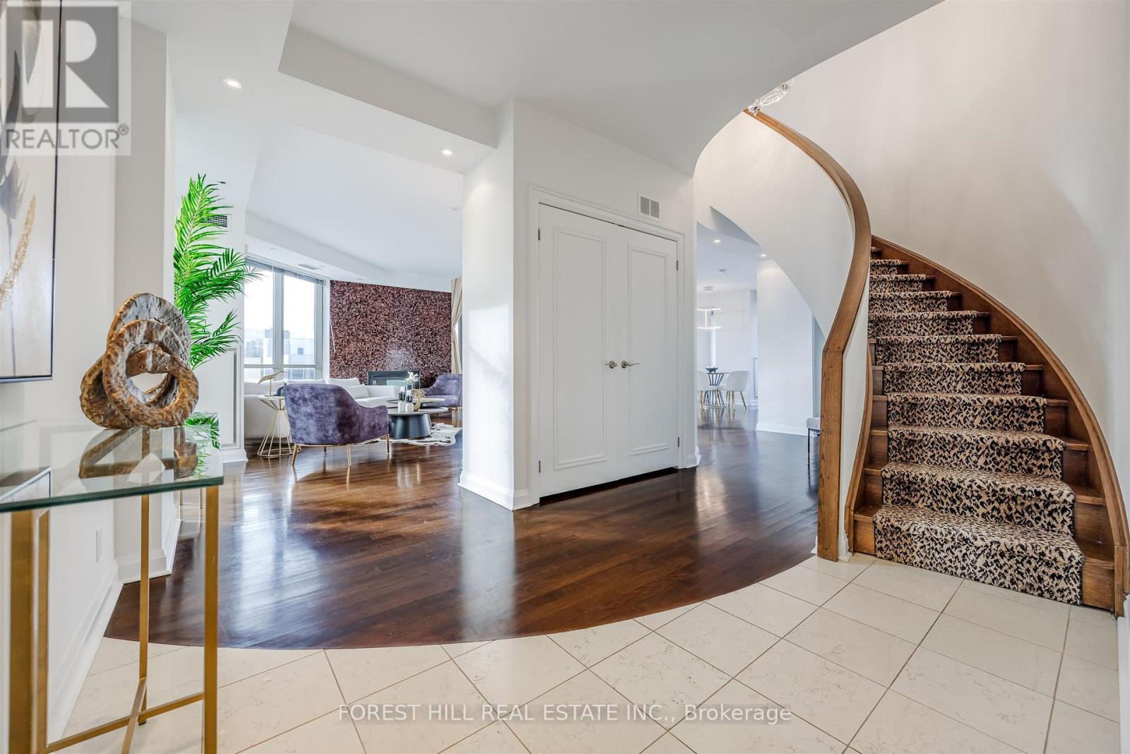 501 - 3 Mcalpine Street, Toronto, Ontario  M5R 3T5 - Photo 34 - C12692960