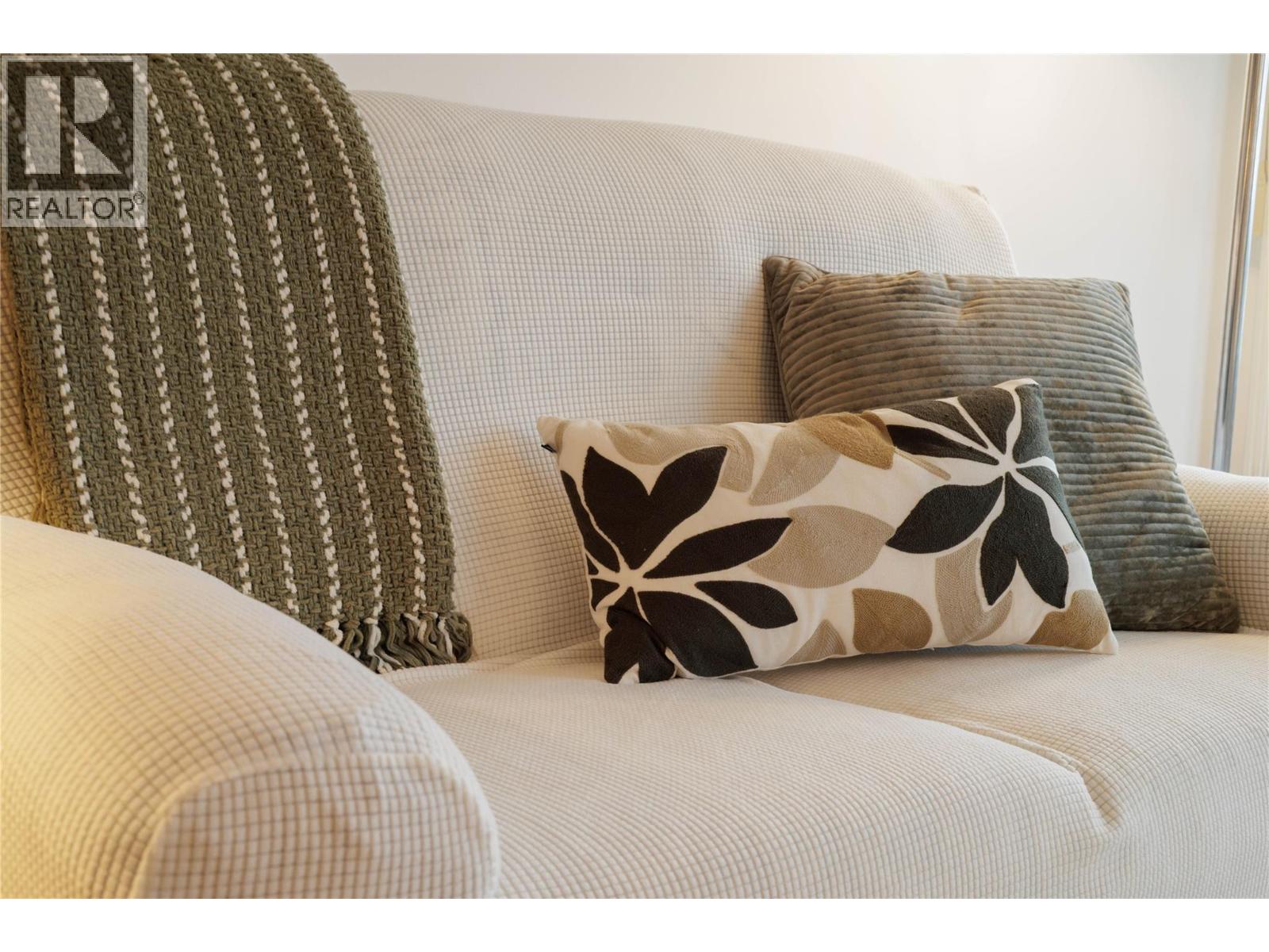 2158 Garymede Drive, Kamloops, British Columbia  V1S 1N9 - Photo 5 - 10372684