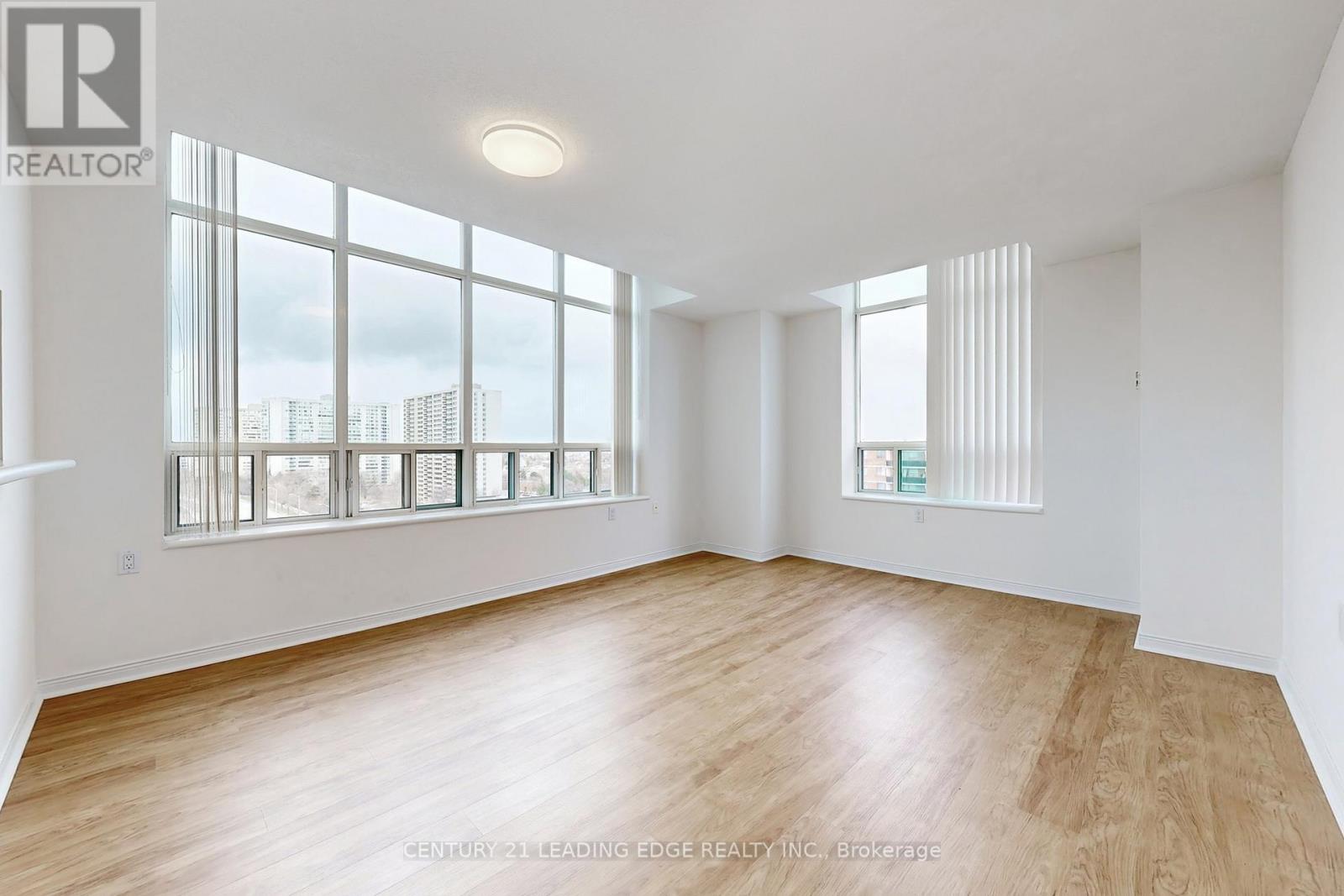 1202 - 2800 Warden Avenue, Toronto, Ontario  M1W 3Z6 - Photo 2 - E12692932