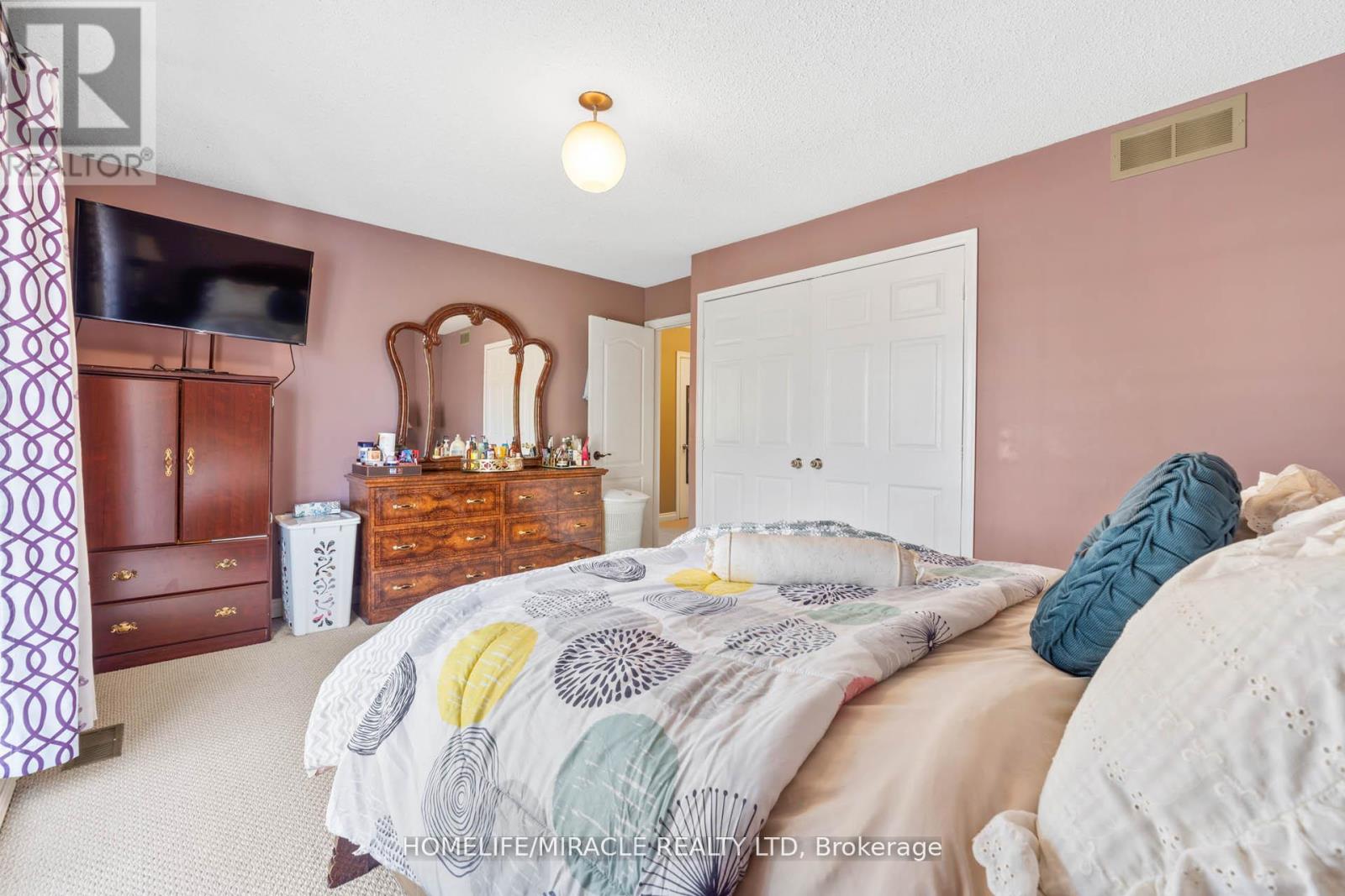 73 Garrard Road, Whitby, Ontario  L1N 3K4 - Photo 16 - E12693002