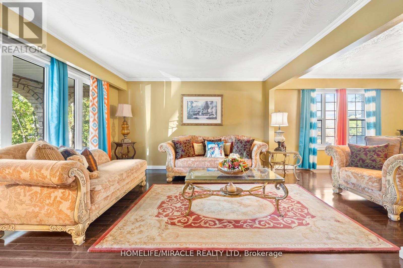 73 Garrard Road, Whitby, Ontario  L1N 3K4 - Photo 3 - E12693002