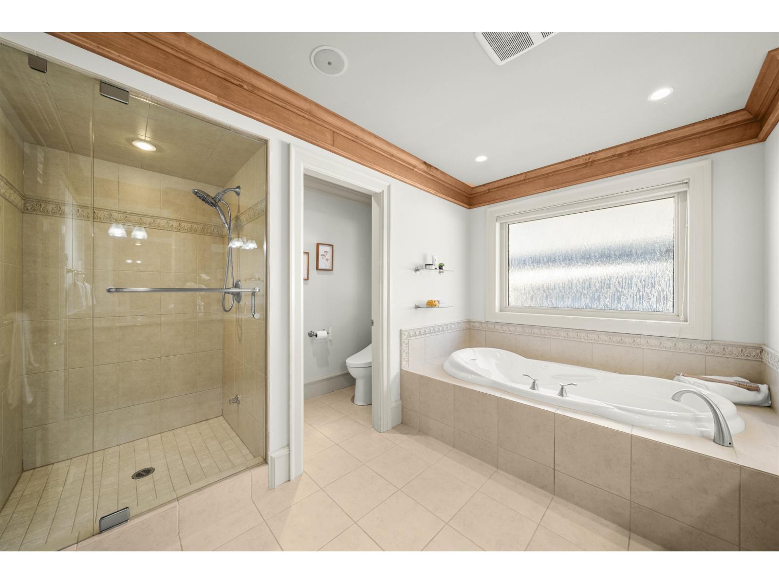 3842 Devonshire Drive, Surrey, British Columbia  V3Z 0M2 - Photo 23 - R3079147