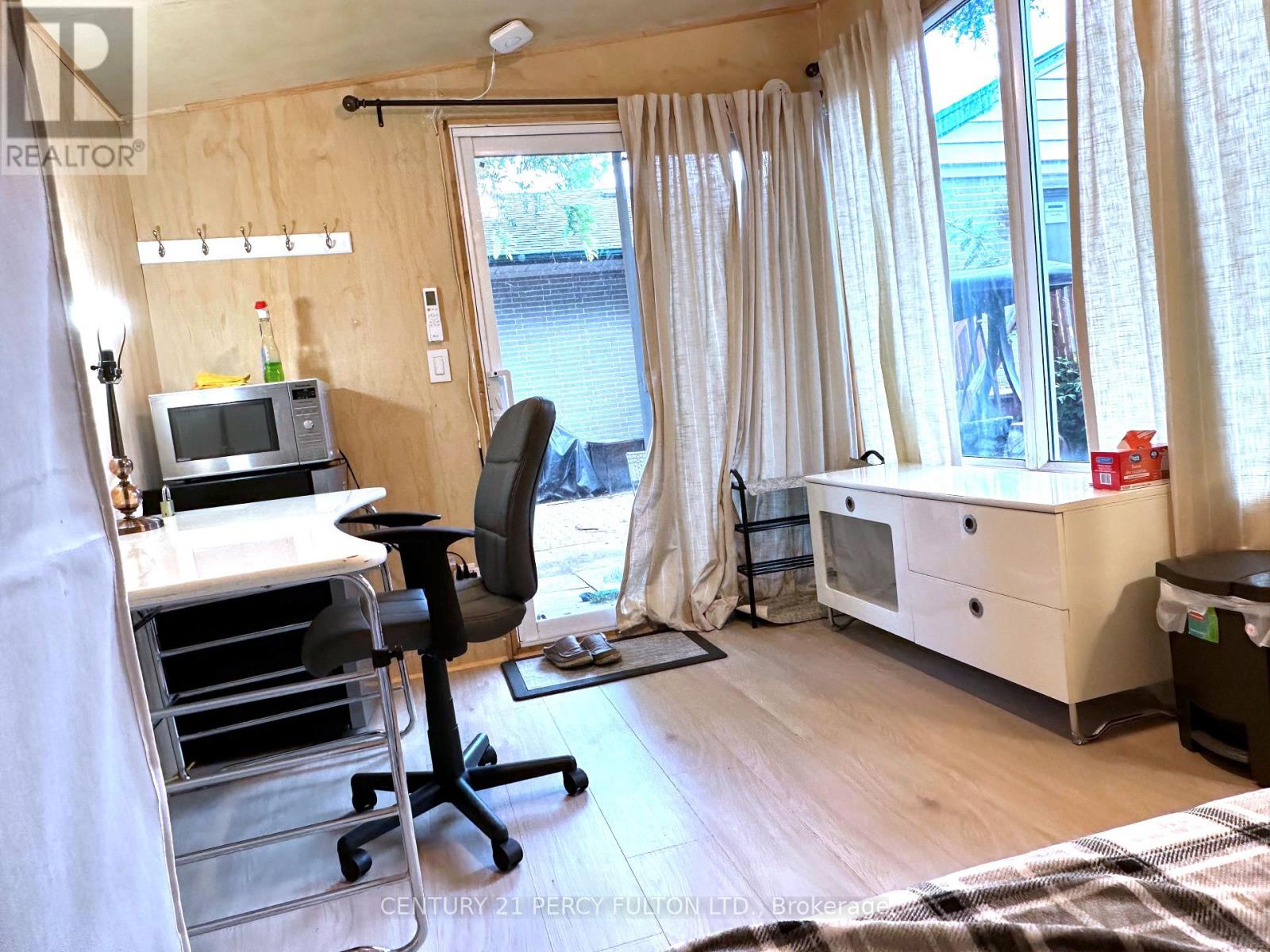 272 Conestoga Avenue, Richmond Hill (Harding), Ontario  L4C 2H2 - Photo 21 - N12692826