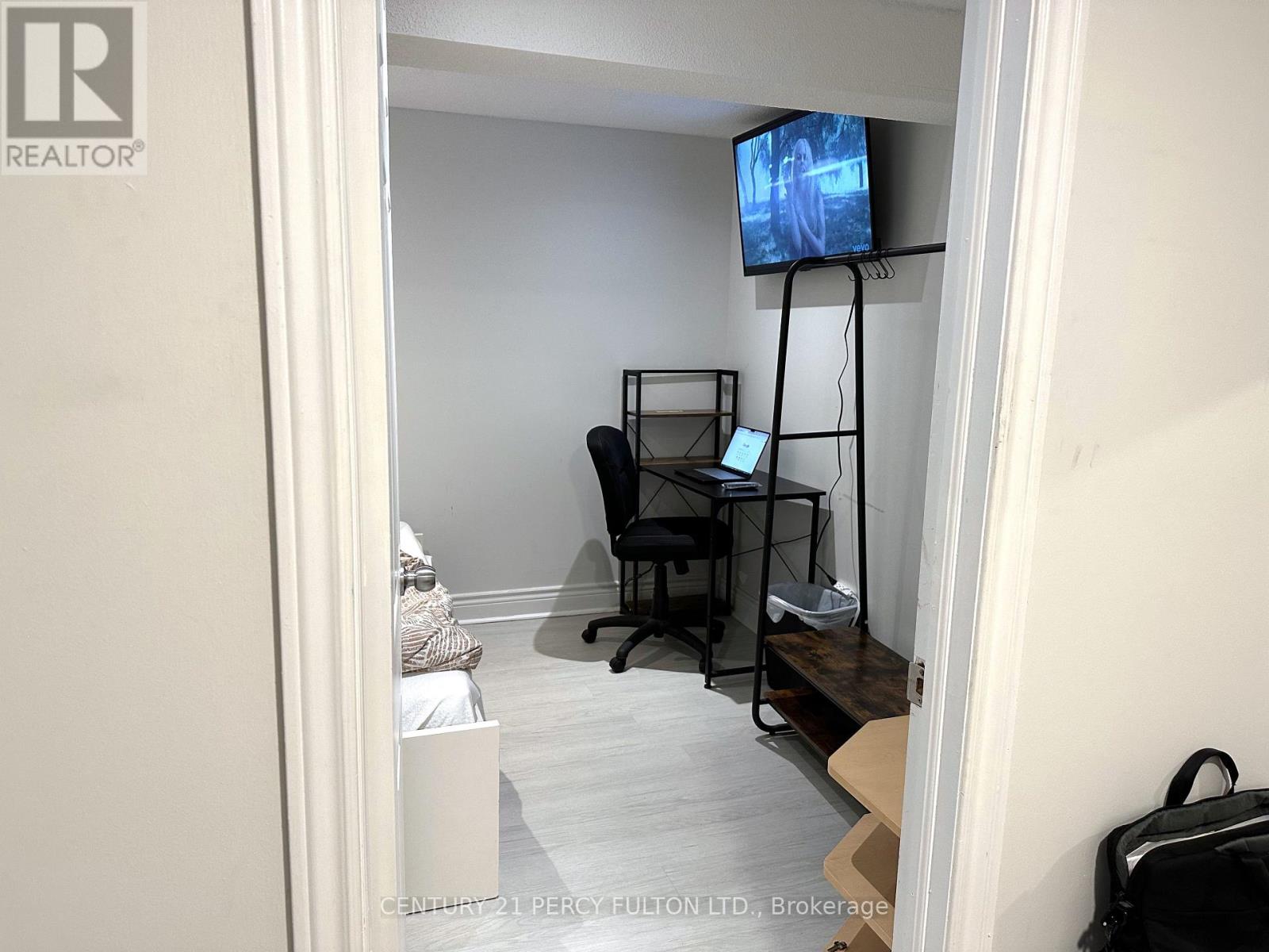 272 Conestoga Avenue, Richmond Hill (Harding), Ontario  L4C 2H2 - Photo 31 - N12692826