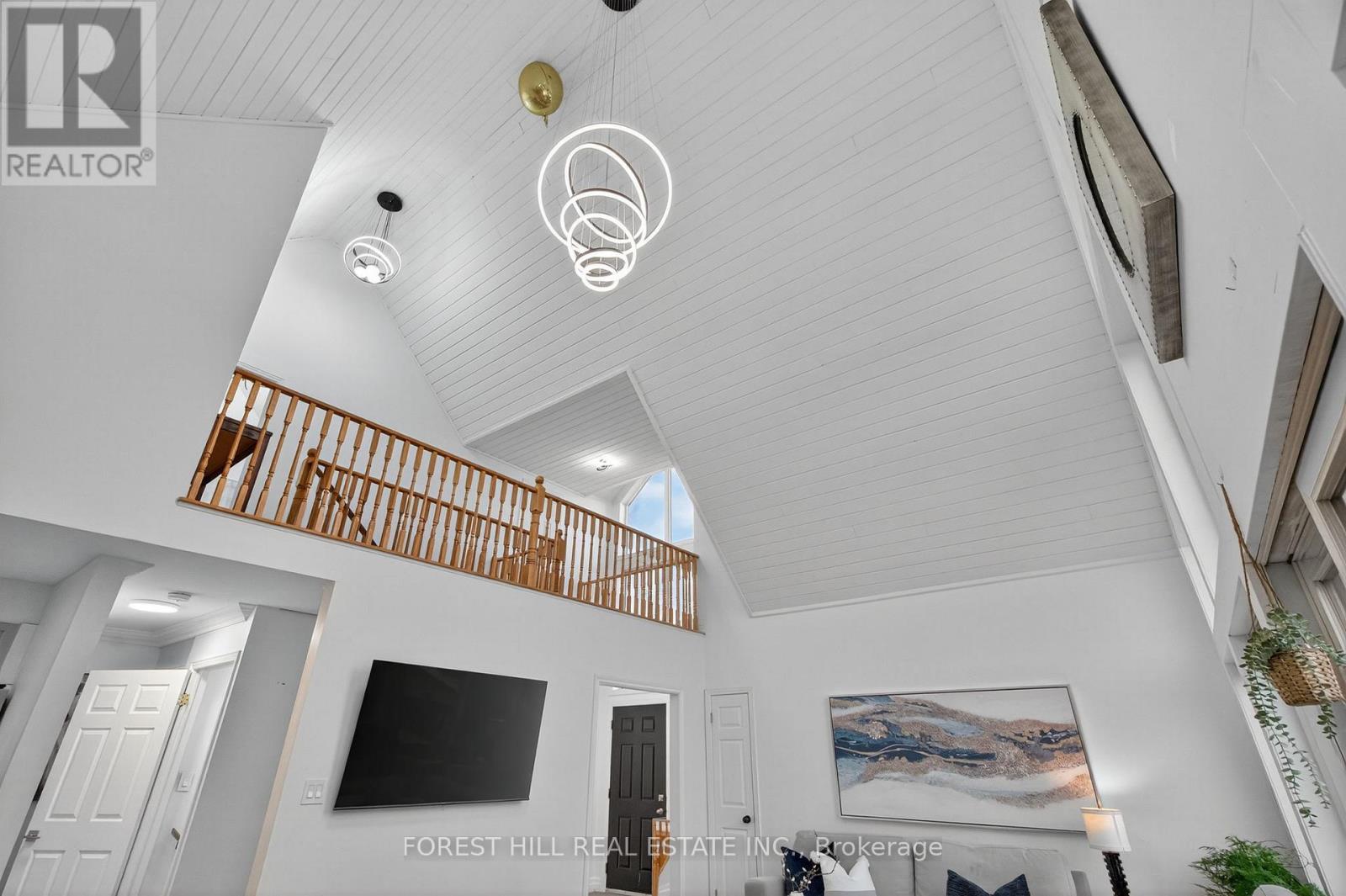 26 Elm Grove Avenue, Richmond Hill (Oak Ridges), Ontario  L4E 2T1 - Photo 12 - N12692854