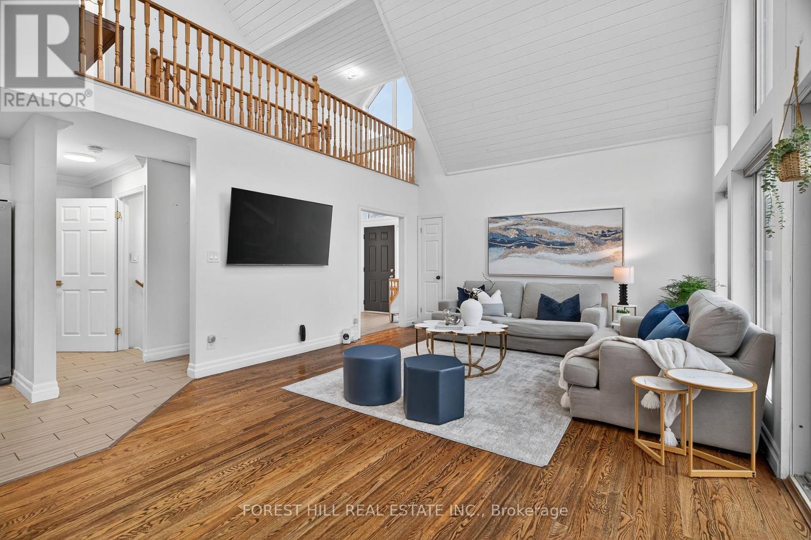 26 Elm Grove Avenue, Richmond Hill (Oak Ridges), Ontario  L4E 2T1 - Photo 8 - N12692854