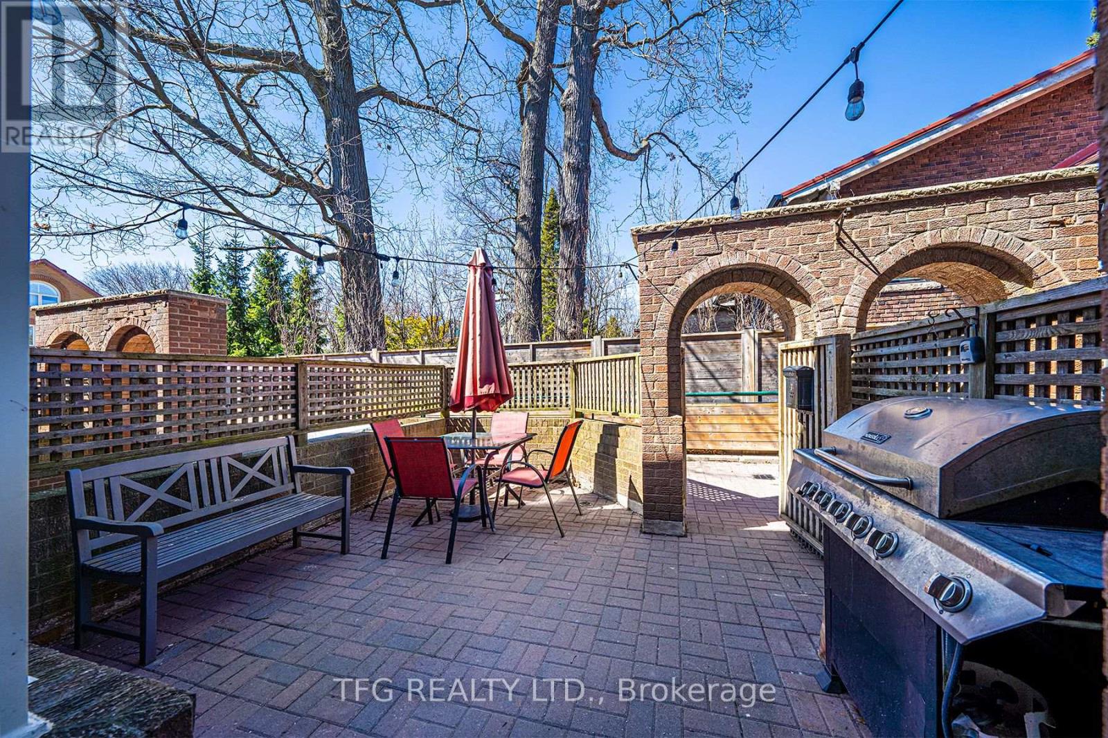 7 - 120 Glen Manor Drive, Toronto, Ontario  M4E 2X6 - Photo 37 - E12590068