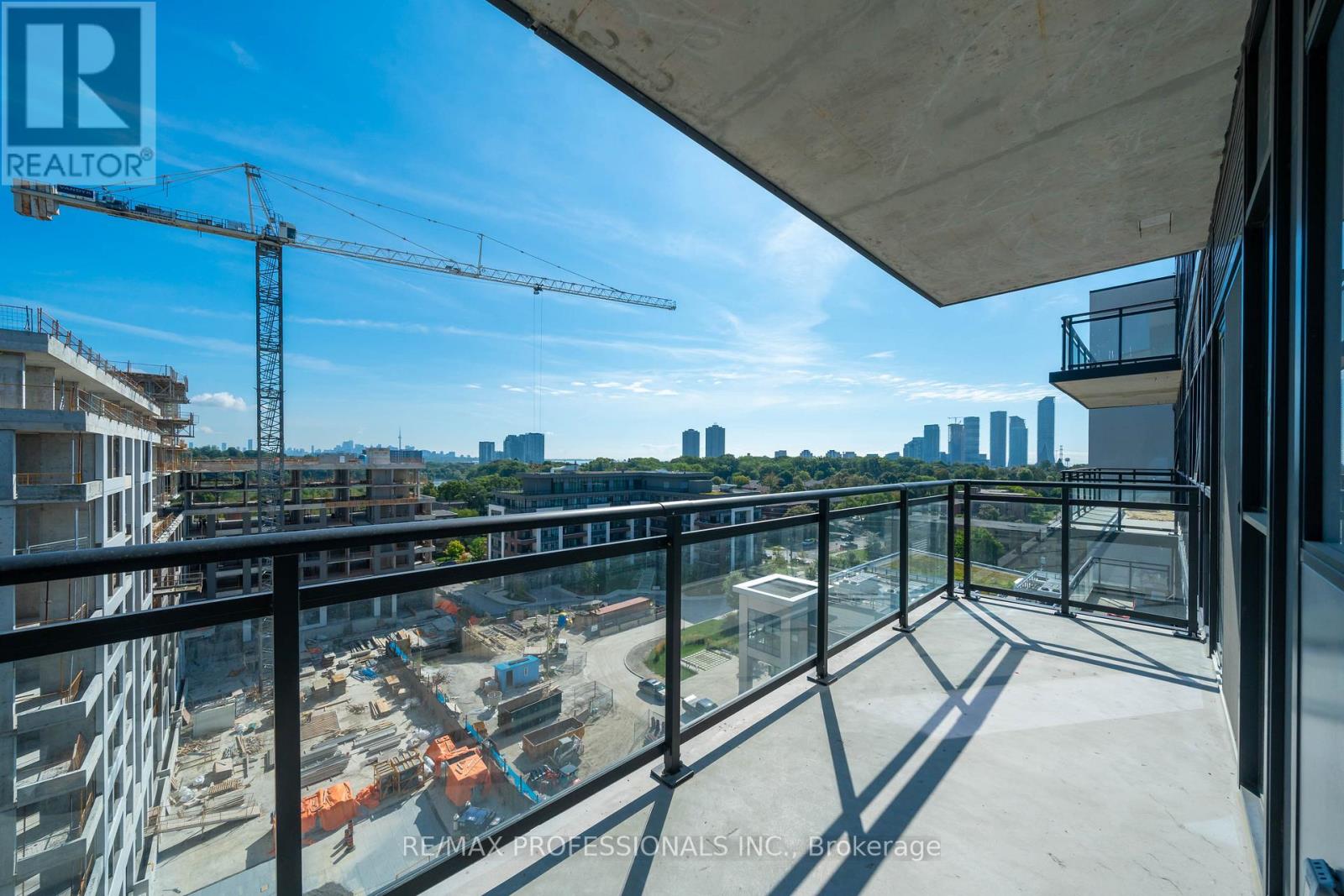 901 - 25 Neighbourhood Lane, Toronto, Ontario  M9Y 0C4 - Photo 24 - W12692818