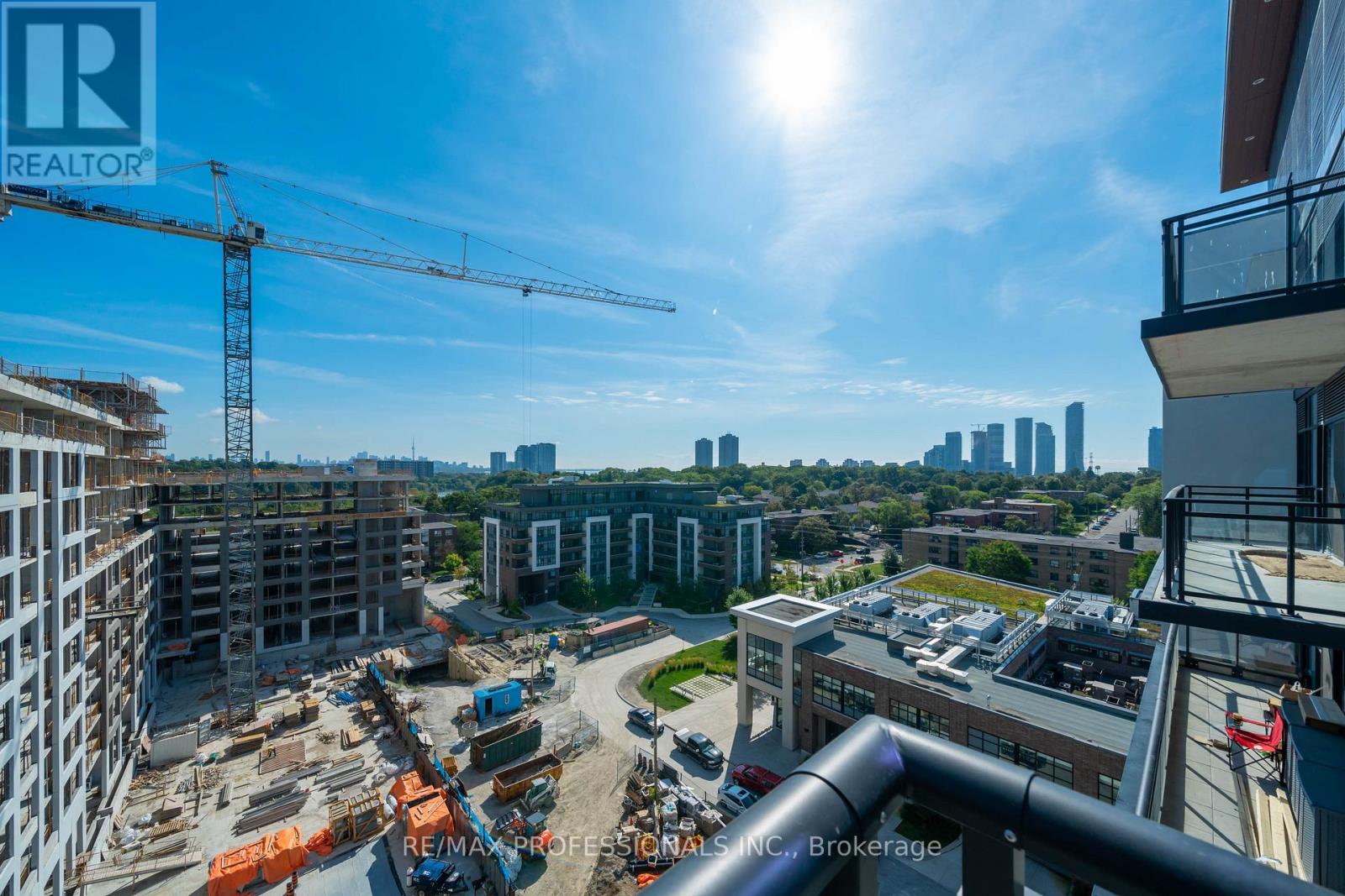 901 - 25 Neighbourhood Lane, Toronto, Ontario  M9Y 0C4 - Photo 26 - W12692818