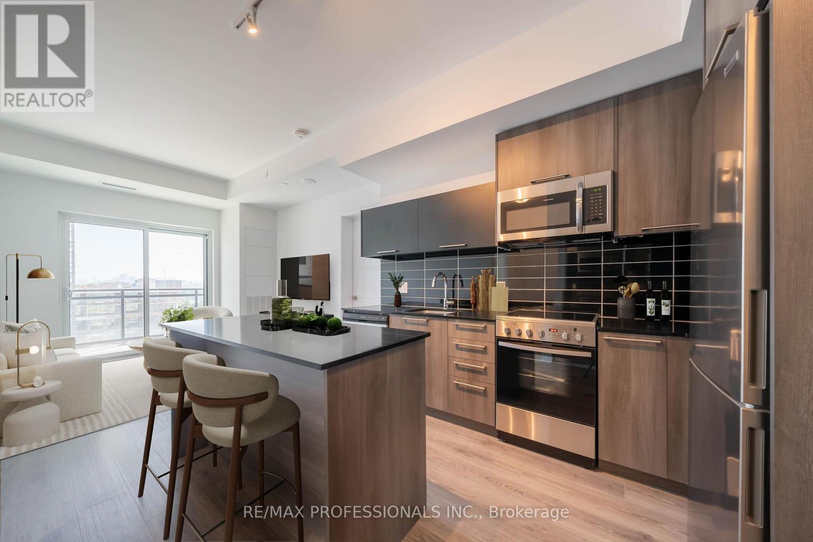 901 - 25 Neighbourhood Lane, Toronto, Ontario  M9Y 0C4 - Photo 4 - W12692818