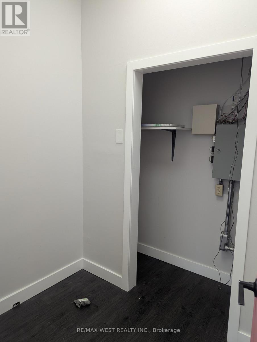 B1 - 1965 Britannia Road W, Mississauga, Ontario  L5M 4Y4 - Photo 6 - W12692830