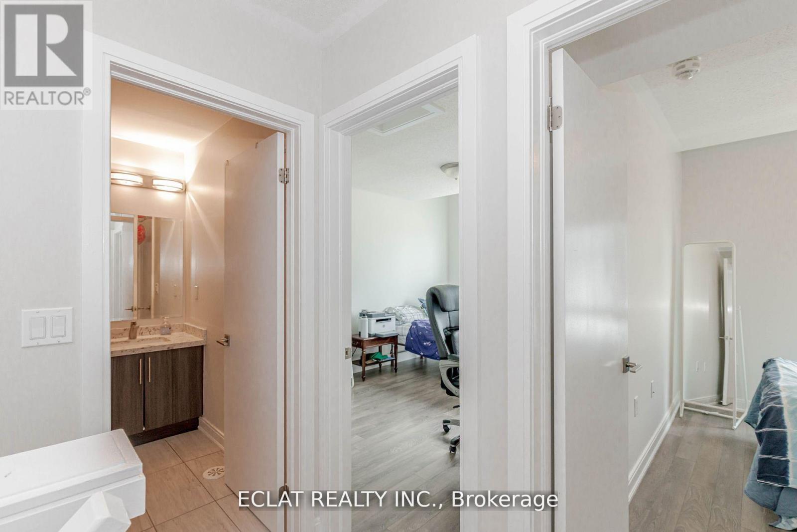 100 - 100 Dufay Road, Brampton, Ontario  L7A 4S3 - Photo 4 - W12692836