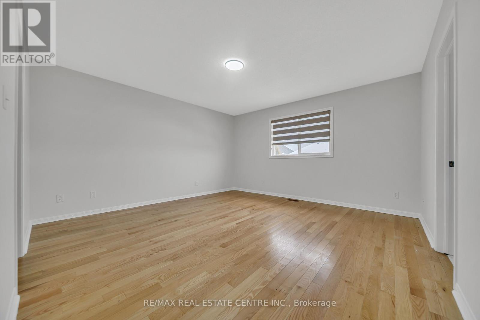 129 Cadillac Crescent, Brampton, Ontario  L7A 3B3 - Photo 24 - W12692874