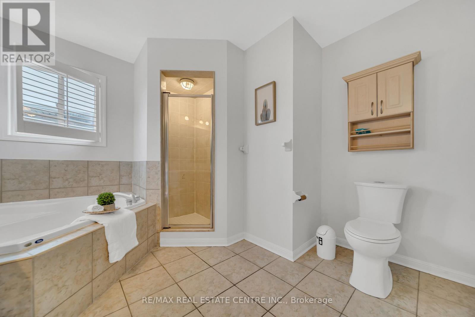 129 Cadillac Crescent, Brampton, Ontario  L7A 3B3 - Photo 28 - W12692874