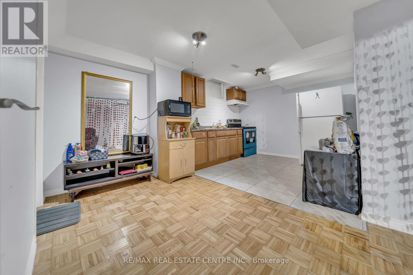 129 Cadillac Crescent, Brampton, Ontario  L7A 3B3 - Photo 39 - W12692874