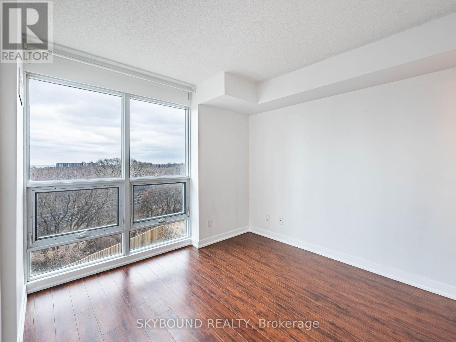503 - 155 Legion Road N, Toronto, Ontario  M8Y 0A7 - Photo 26 - W12692908