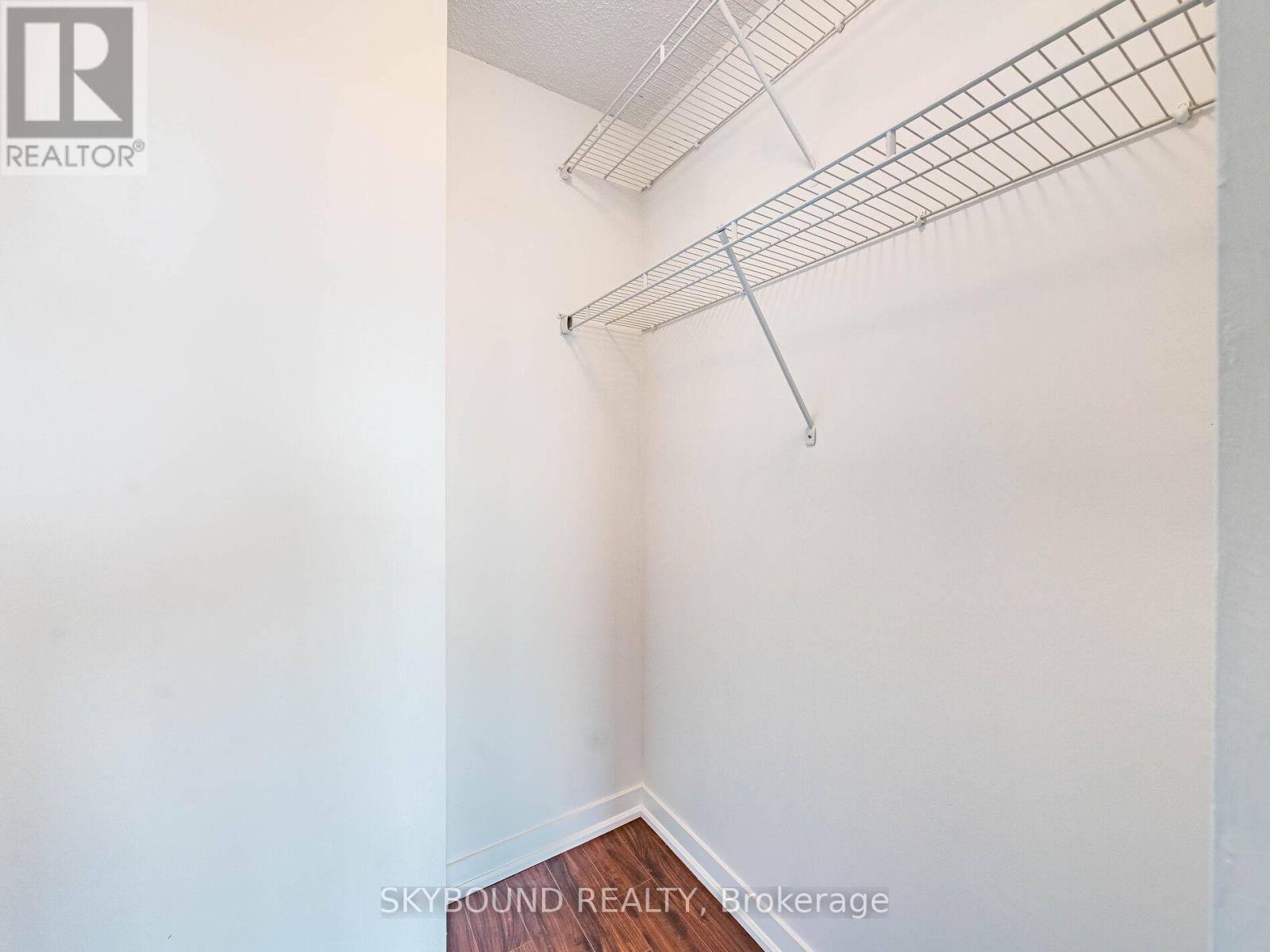 503 - 155 Legion Road N, Toronto, Ontario  M8Y 0A7 - Photo 28 - W12692908