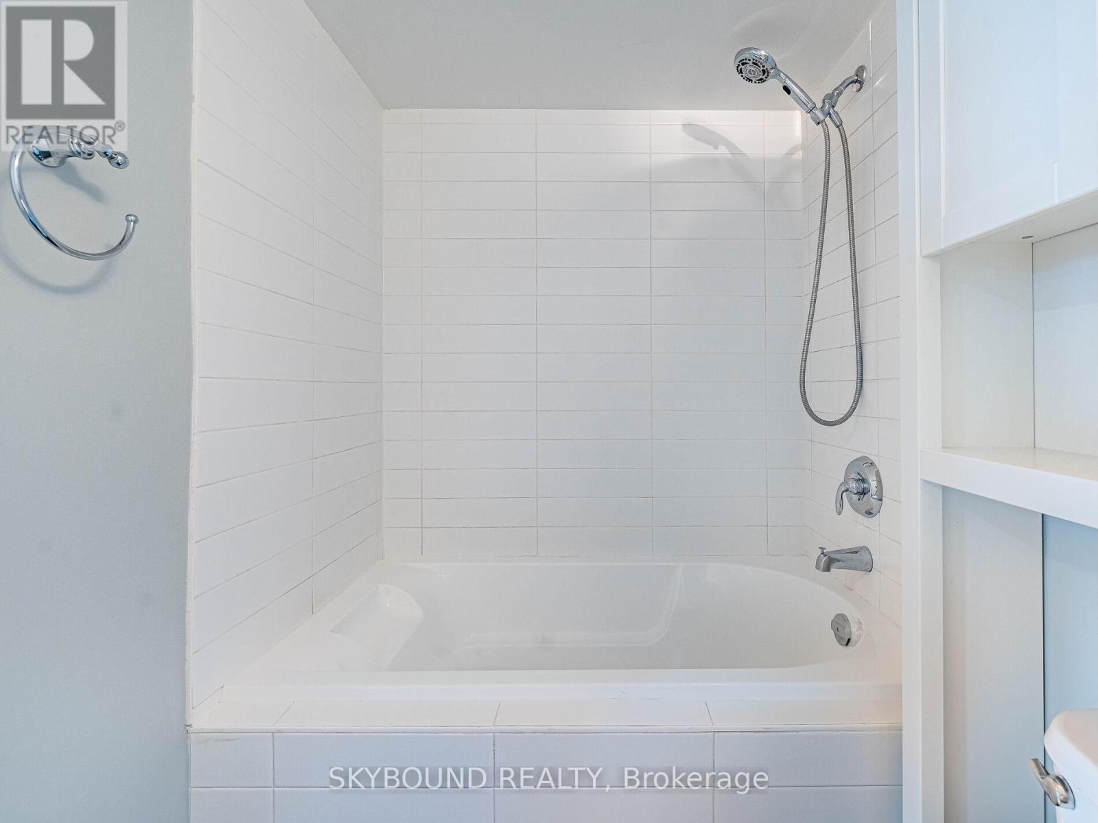 503 - 155 Legion Road N, Toronto, Ontario  M8Y 0A7 - Photo 35 - W12692908