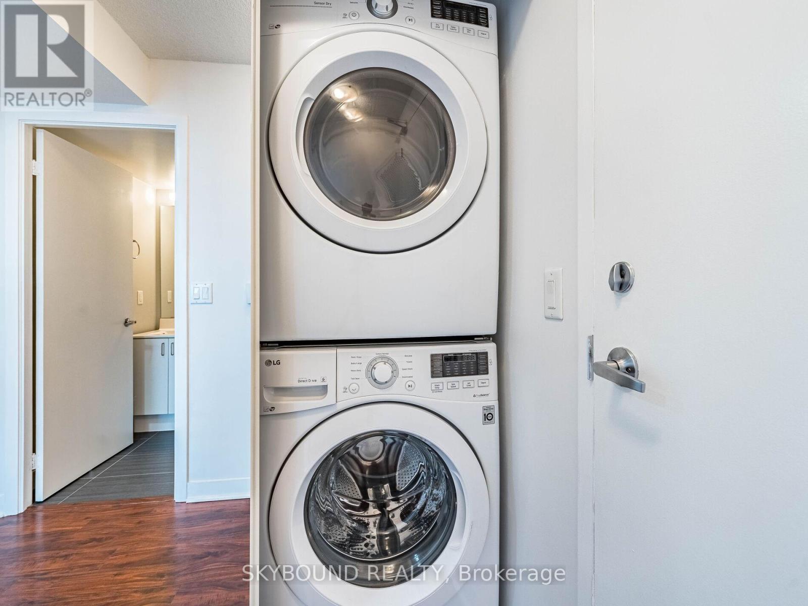 503 - 155 Legion Road N, Toronto, Ontario  M8Y 0A7 - Photo 37 - W12692908