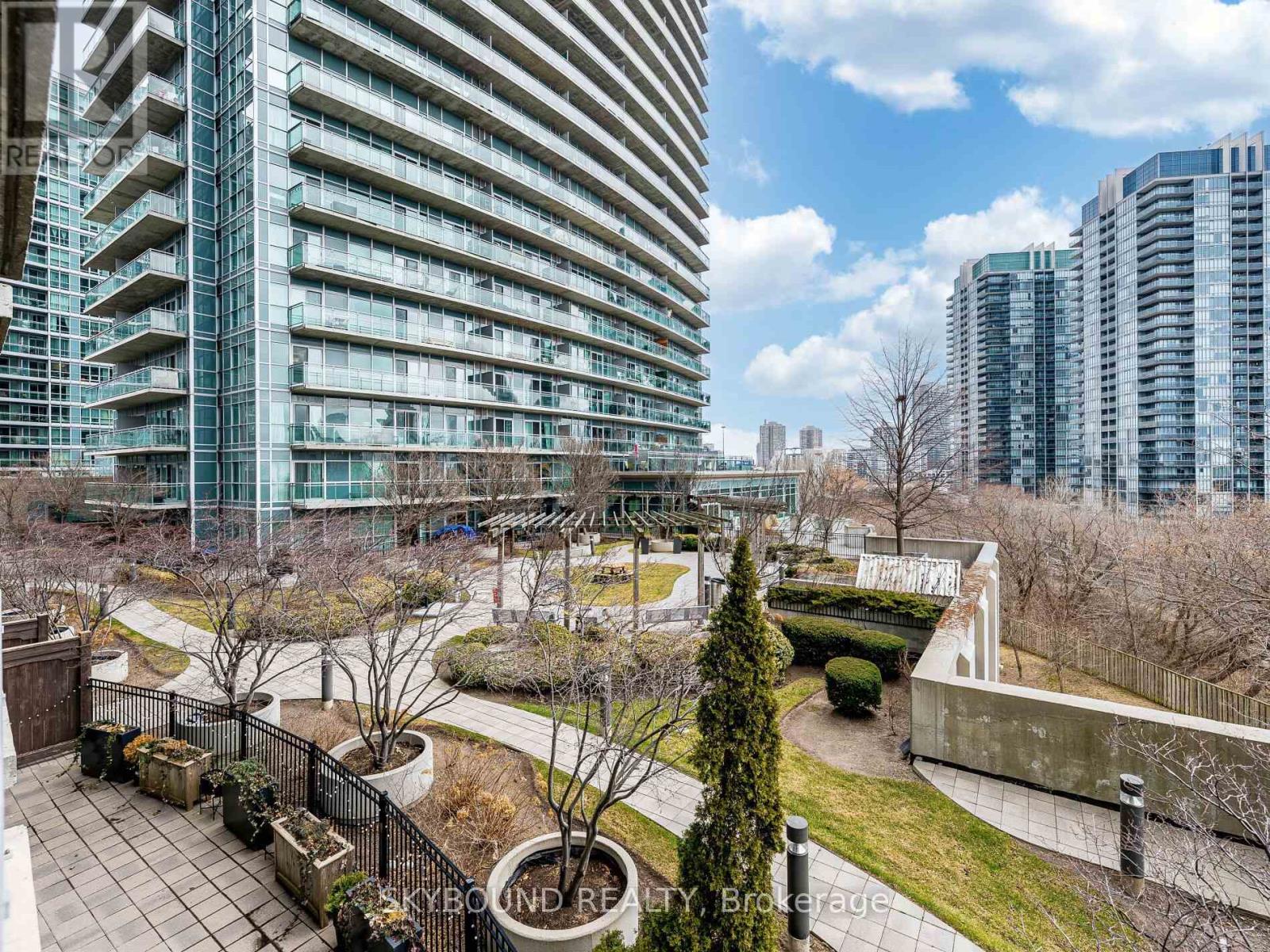 503 - 155 Legion Road N, Toronto, Ontario  M8Y 0A7 - Photo 39 - W12692908