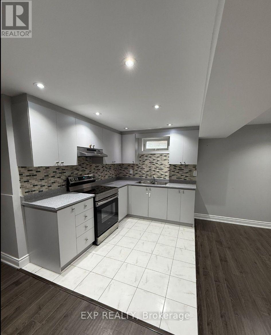 Bsmt - 59 Cambridge Avenue, Orangeville, Ontario  L9W 3M1 - Photo 3 - W12692924