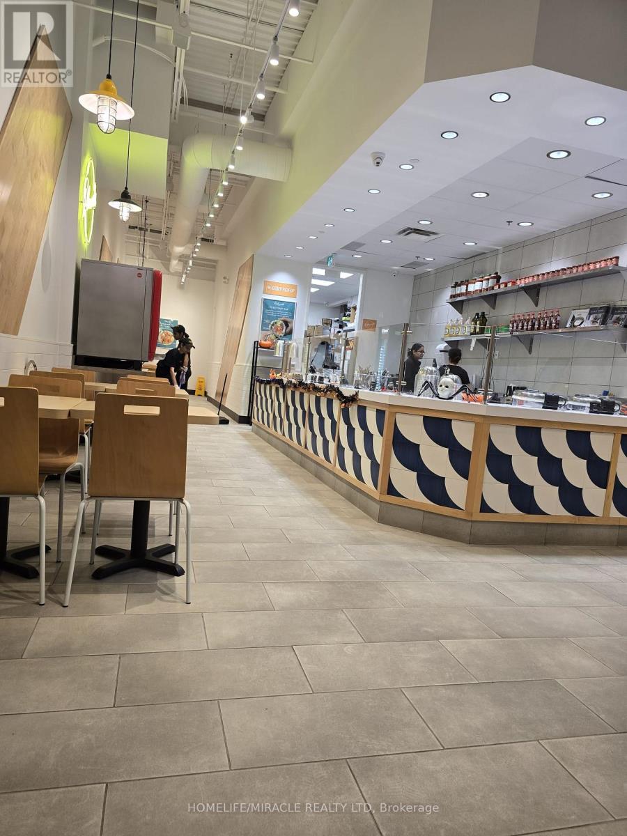 D1-B - 2465 Appleby Line, Burlington, Ontario  L7L 0B6 - Photo 4 - W12692966