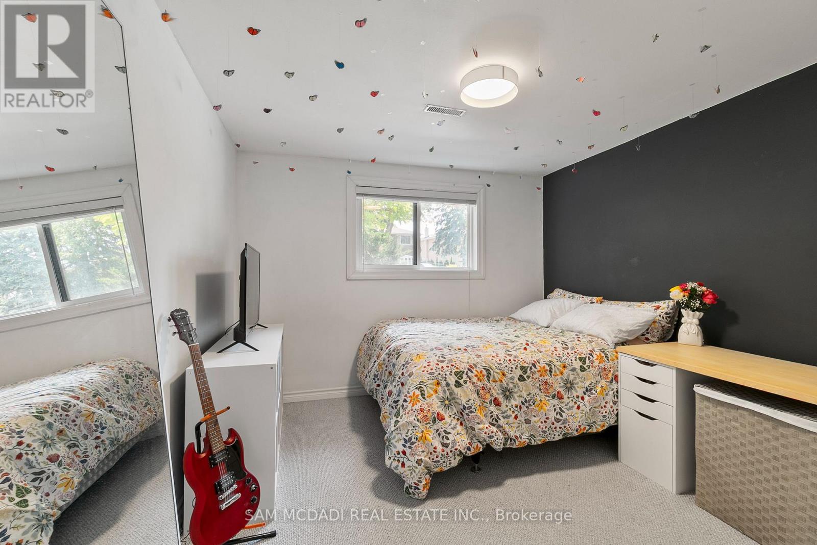 496 Seymour Drive, Oakville, Ontario  L6L 3K1 - Photo 23 - W12692970