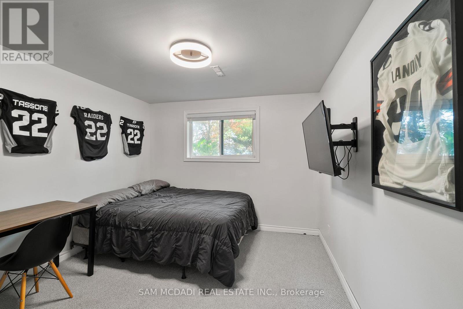 496 Seymour Drive, Oakville, Ontario  L6L 3K1 - Photo 25 - W12692970