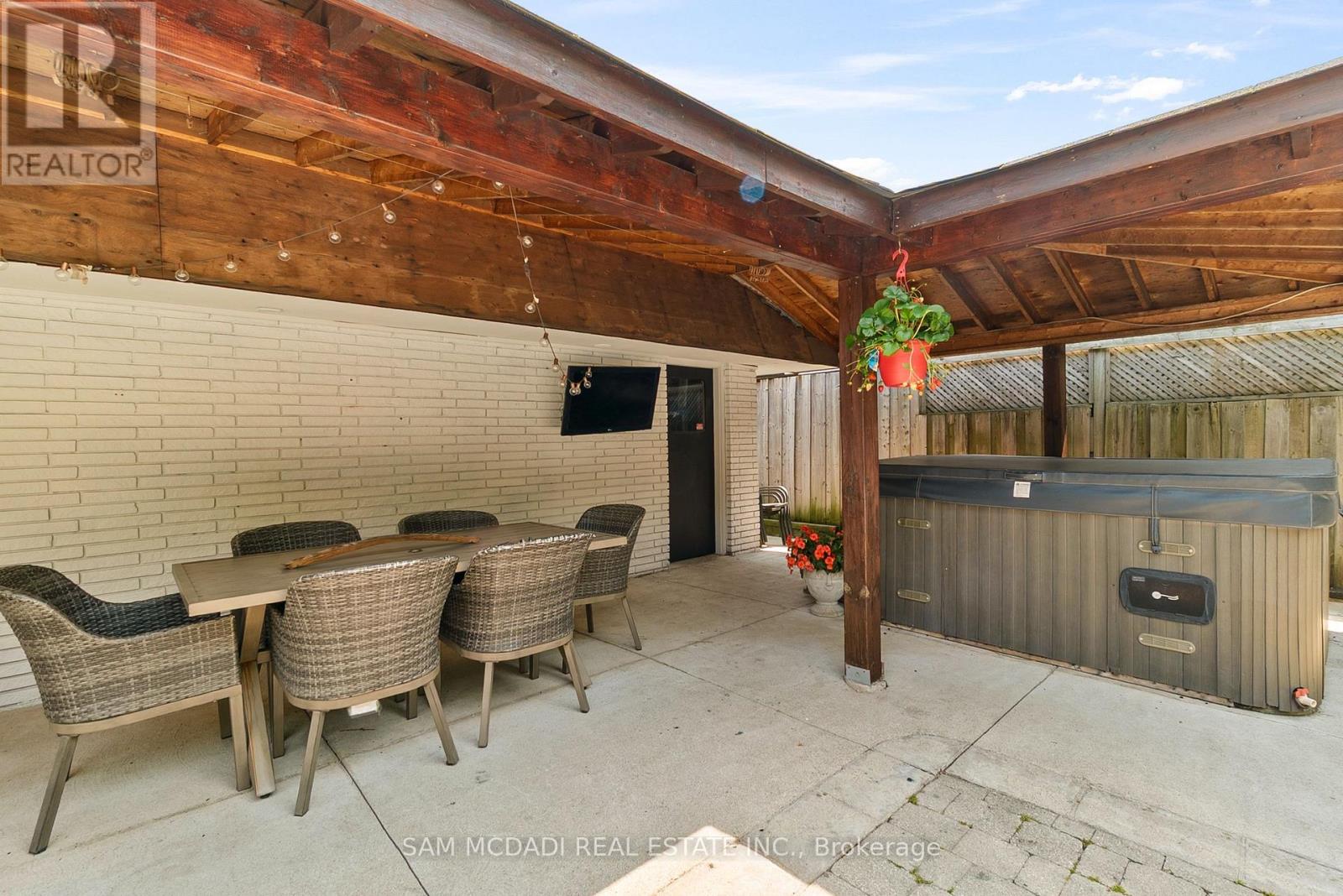 496 Seymour Drive, Oakville, Ontario  L6L 3K1 - Photo 31 - W12692970