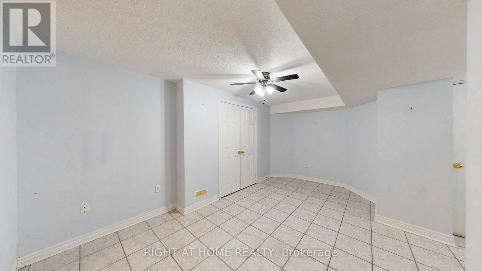 Lower - 119 Letty Avenue, Brampton, Ontario  L6Y 5E1 - Photo 3 - W12692982