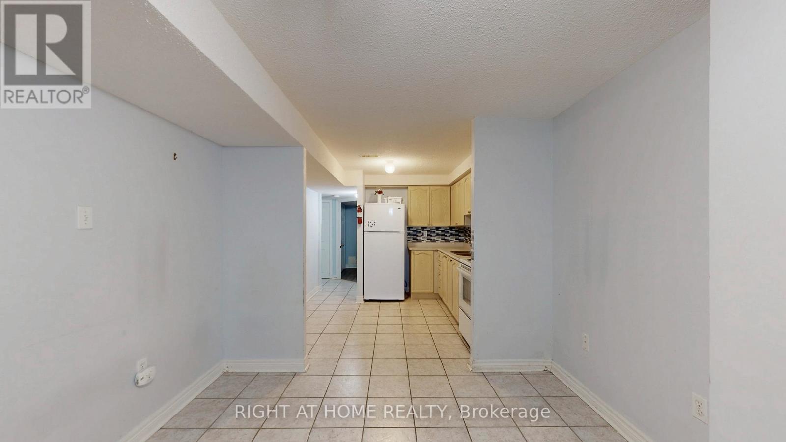 Lower - 119 Letty Avenue, Brampton, Ontario  L6Y 5E1 - Photo 6 - W12692982