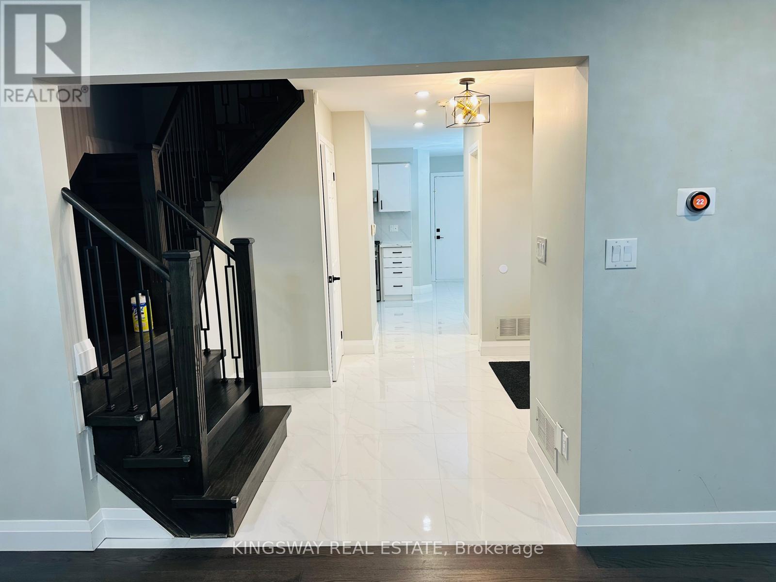 743 Mirage Place, Mississauga, Ontario  L5R 3Y2 - Photo 18 - W12692994