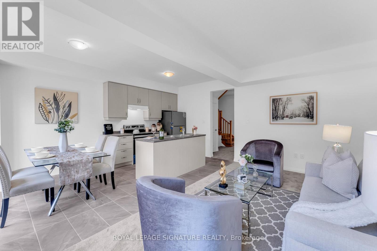 7453 Baycrest Common, Niagara Falls, Ontario  L2G 3L7 - Photo 11 - X12692958