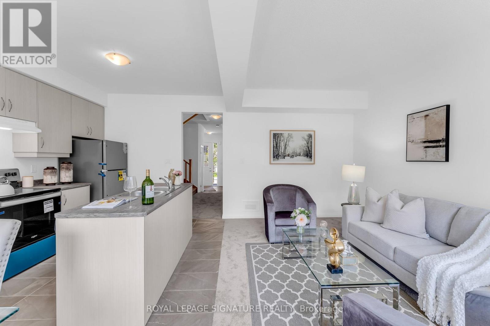 7453 Baycrest Common, Niagara Falls, Ontario  L2G 3L7 - Photo 18 - X12692958