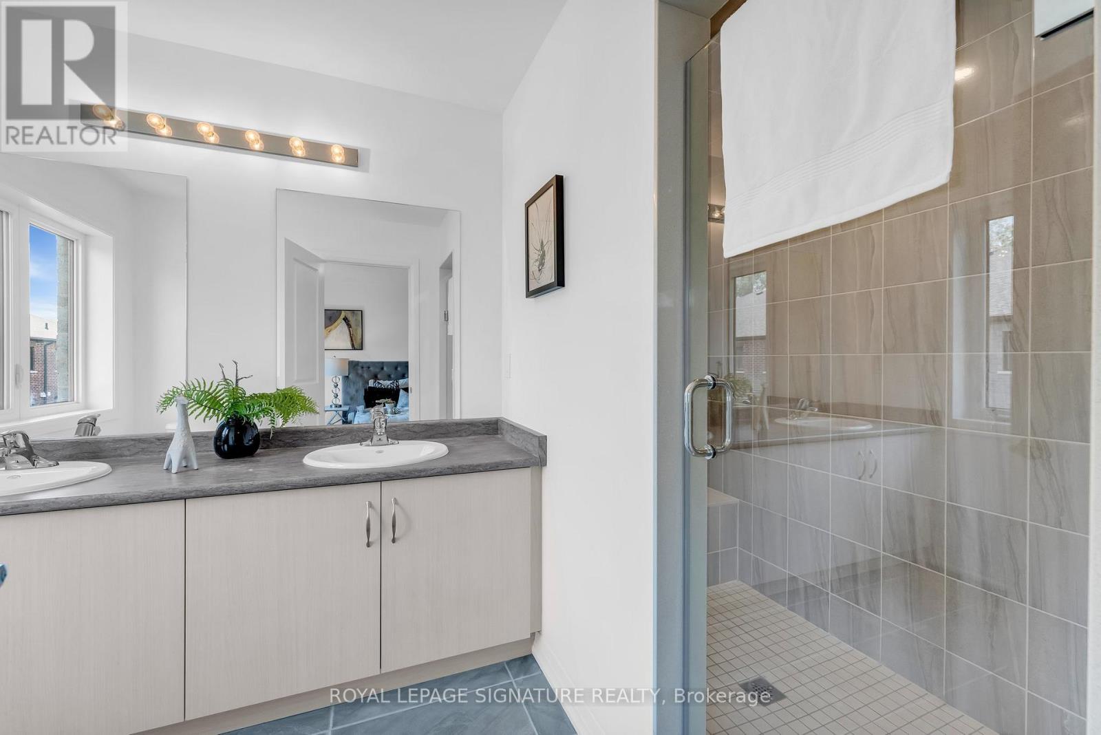 7453 Baycrest Common, Niagara Falls, Ontario  L2G 3L7 - Photo 28 - X12692958