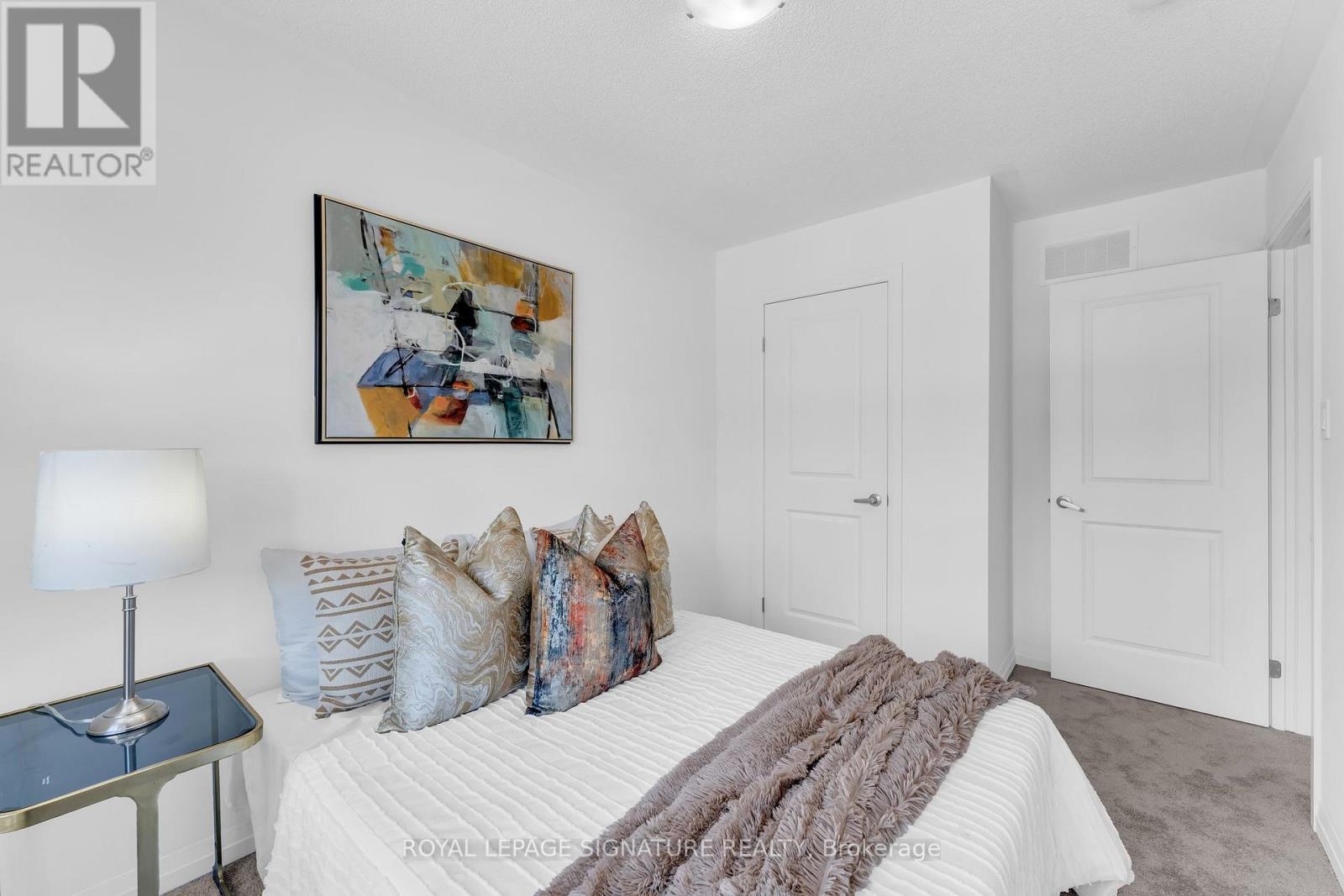 7453 Baycrest Common, Niagara Falls, Ontario  L2G 3L7 - Photo 35 - X12692958