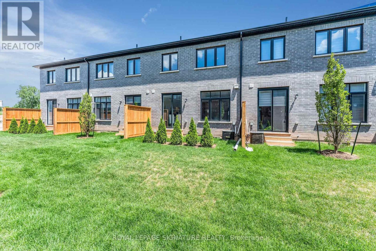 7453 Baycrest Common, Niagara Falls, Ontario  L2G 3L7 - Photo 44 - X12692958