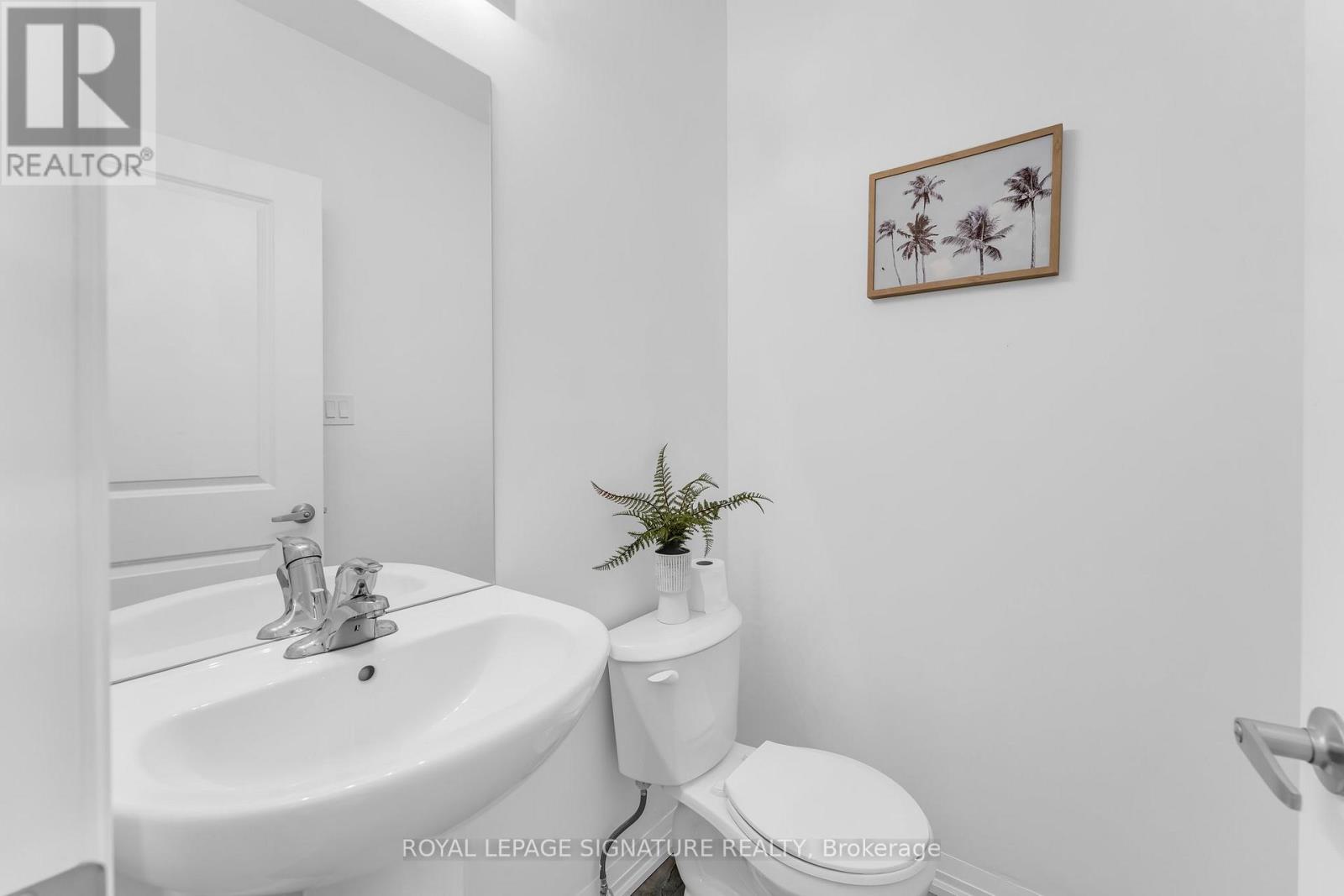 7453 Baycrest Common, Niagara Falls, Ontario  L2G 3L7 - Photo 7 - X12692958