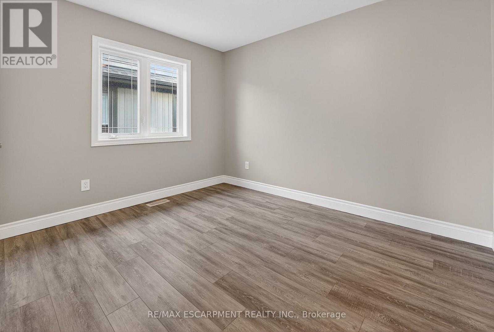 123 - 77 Diana Avenue, Brantford, Ontario  N3T 0R6 - Photo 12 - X12693014