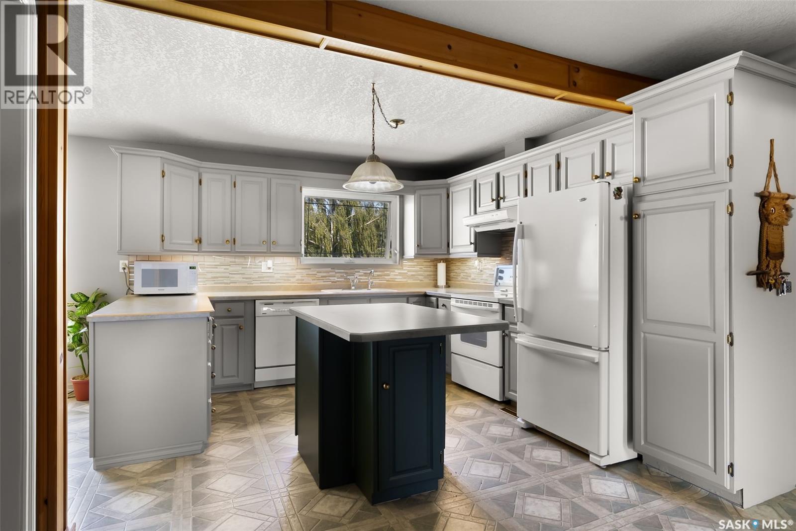 433 9th Avenue W, Melville, Saskatchewan  S0A 2P0 - Photo 7 - SK026759