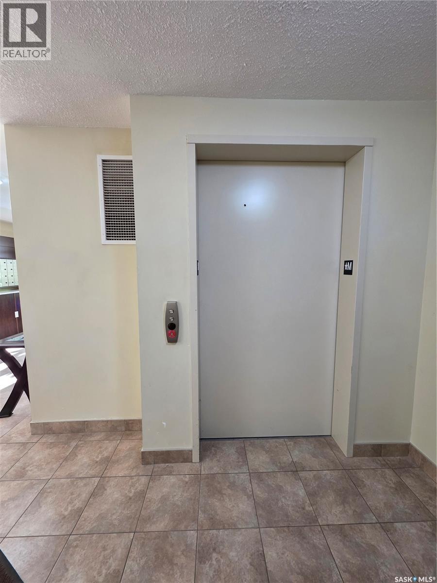 404 304 Petterson Drive, Estevan, Saskatchewan  S4A 1N7 - Photo 6 - SK026732